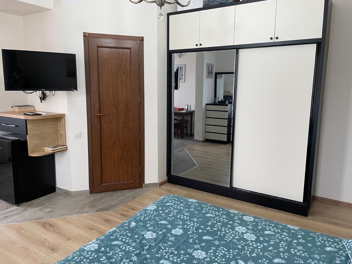 Temo Guest House 10 Batumi Luaran gambar
