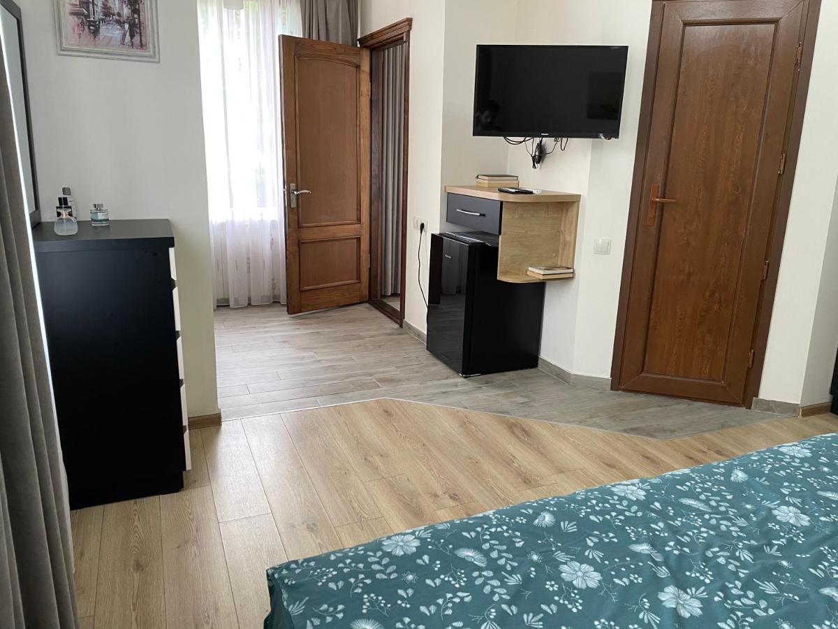 Temo Guest House 10 Batumi Luaran gambar