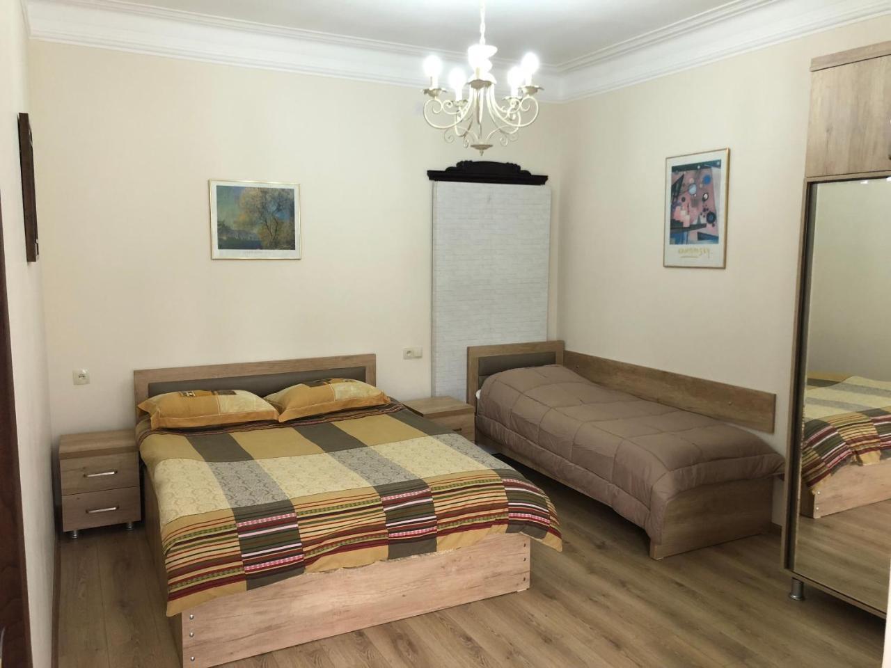 Temo Guest House 10 Batumi Luaran gambar