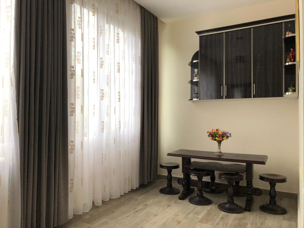 Temo Guest House 10 Batumi Luaran gambar